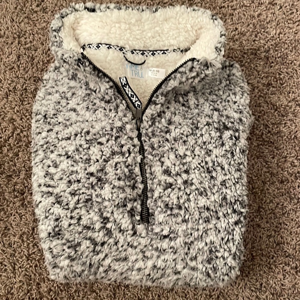 Black and white Sherpa